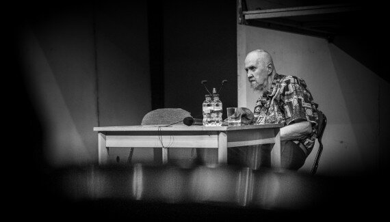 Zeno Kaprál: Život jde pořád dopředu. V šuplíku mám sbírek několik